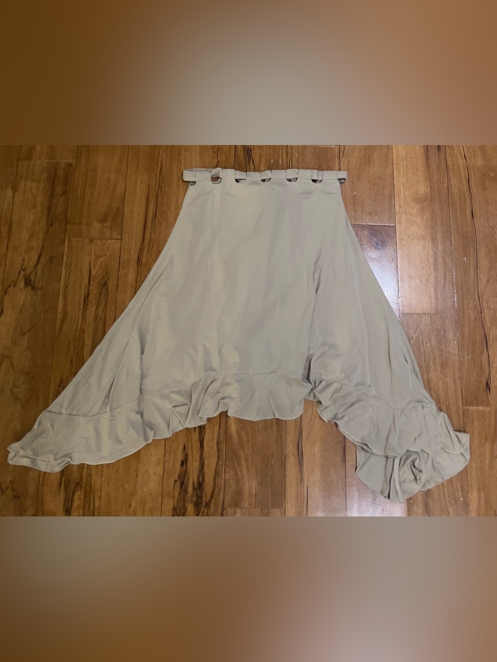 Asymmetrical Ruffle Skirt - Picture 6 of 7